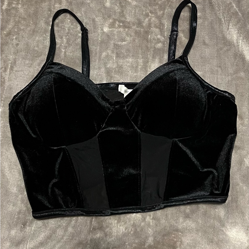 Black mesh tank top size small